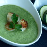 Velouté de courgettes aux noix de St Jacques